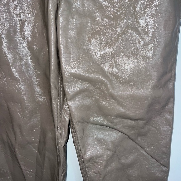 Abercrombie & Fitch The 90's Straight Ultra High Rise Faux Leather Pants Tan 28 - Picture 7 of 14